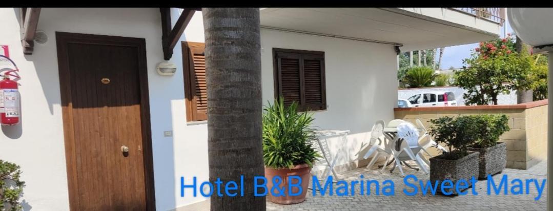 Hotel Marina